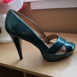 Carlos Santana peeptoe pumps